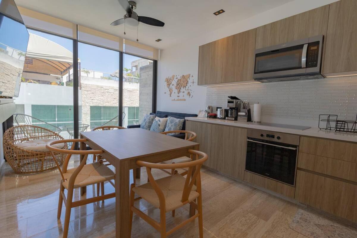 New And Spacious Near 5th Avenue Playa del Carmen