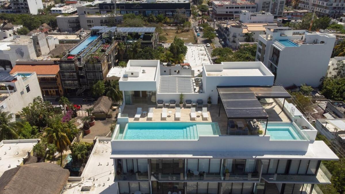 New And Spacious Near 5th Avenue